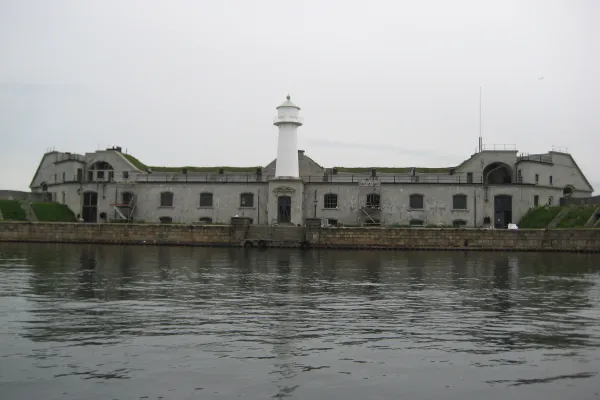 Trekroner Søfort